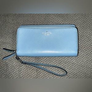 Kate Spade Payton Large Carryall Wristlet in Baltic Sea